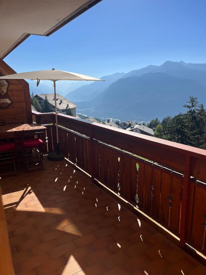 La Casetta Di Crans Exterior photo